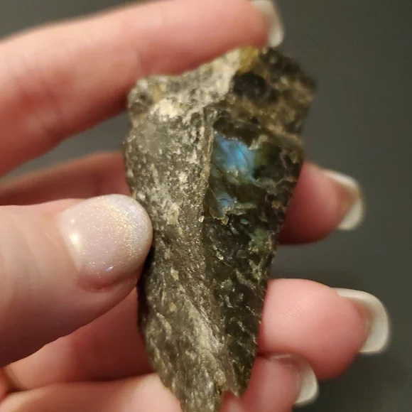 Raw Labradorite - Picture 6 of 8